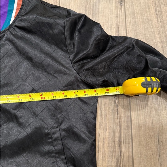 Mitchell & Ness Hardwood Classics NBA Utah Jazz Women’s Medium Bomber Jacket - Picture 6 of 7